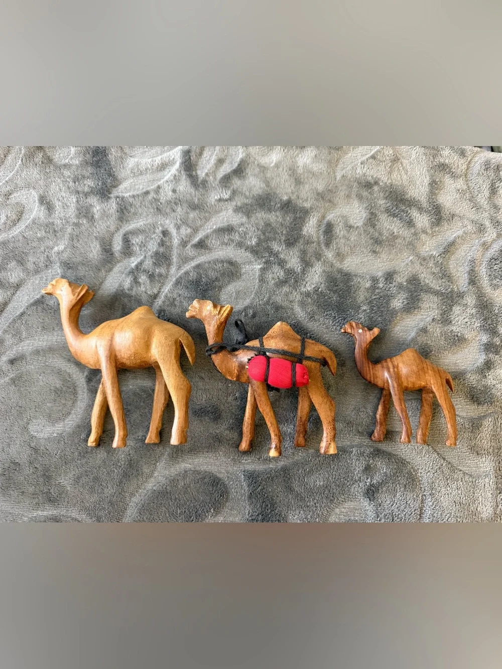 Vintage Olive Wood Handcrafted Wooden Camels set of 3
